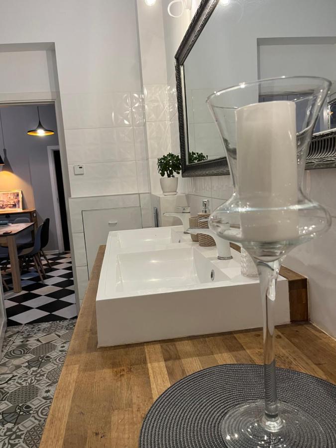 Appartamento Apartament Przy Ratuszu Barczewo Esterno foto
