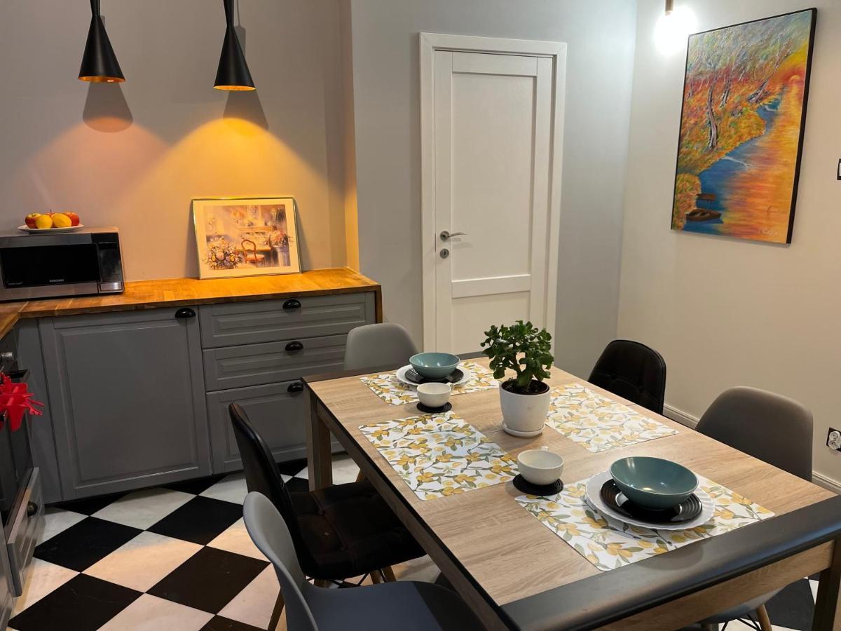 Appartamento Apartament Przy Ratuszu Barczewo Esterno foto
