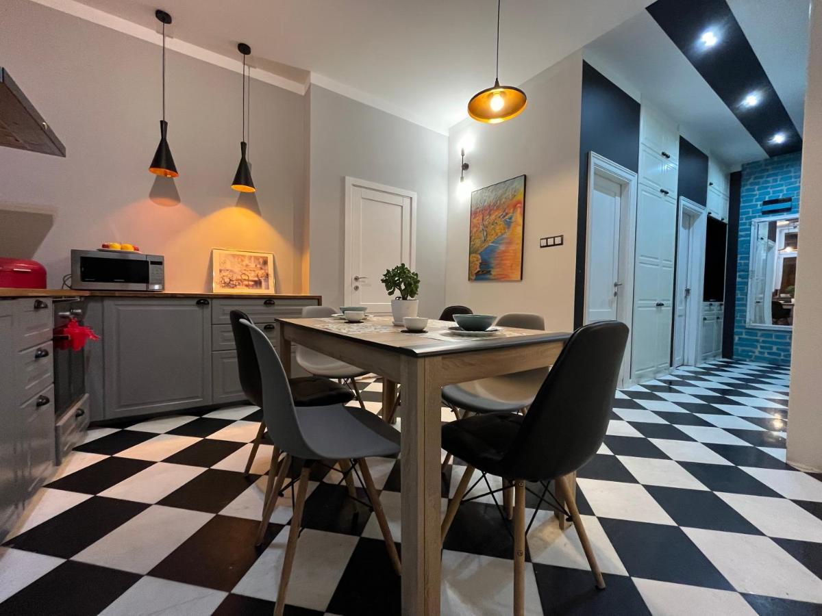 Appartamento Apartament Przy Ratuszu Barczewo Esterno foto