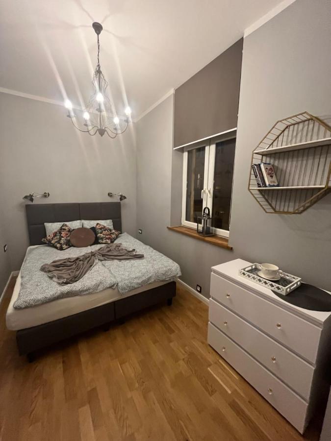 Appartamento Apartament Przy Ratuszu Barczewo Esterno foto